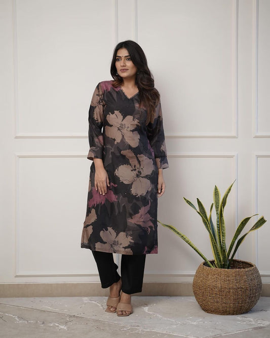 Enjoy New Floral Kurta Pant set with amazing lace Work ❤️ (WACD01)