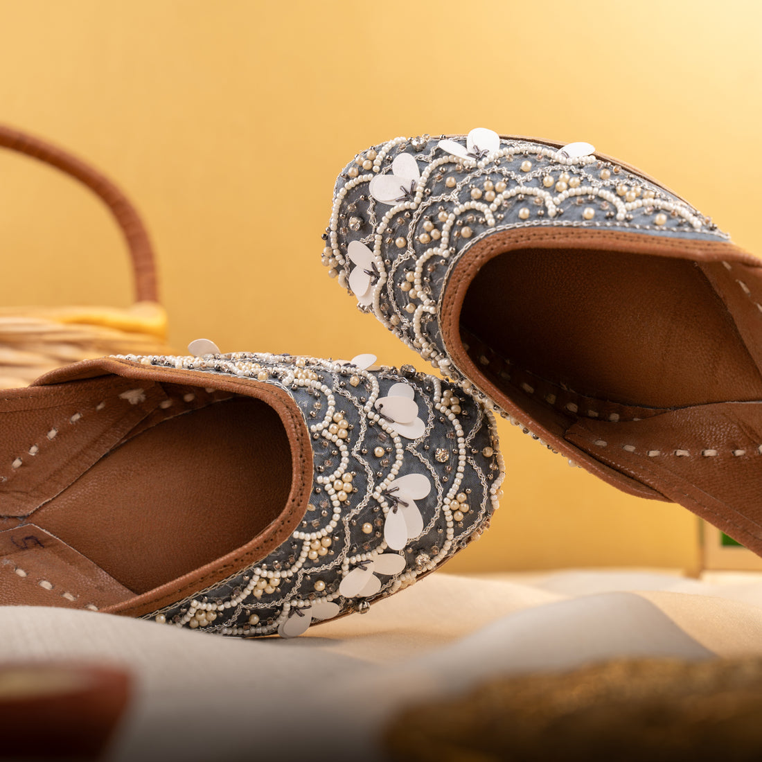 Butterfly Jutti