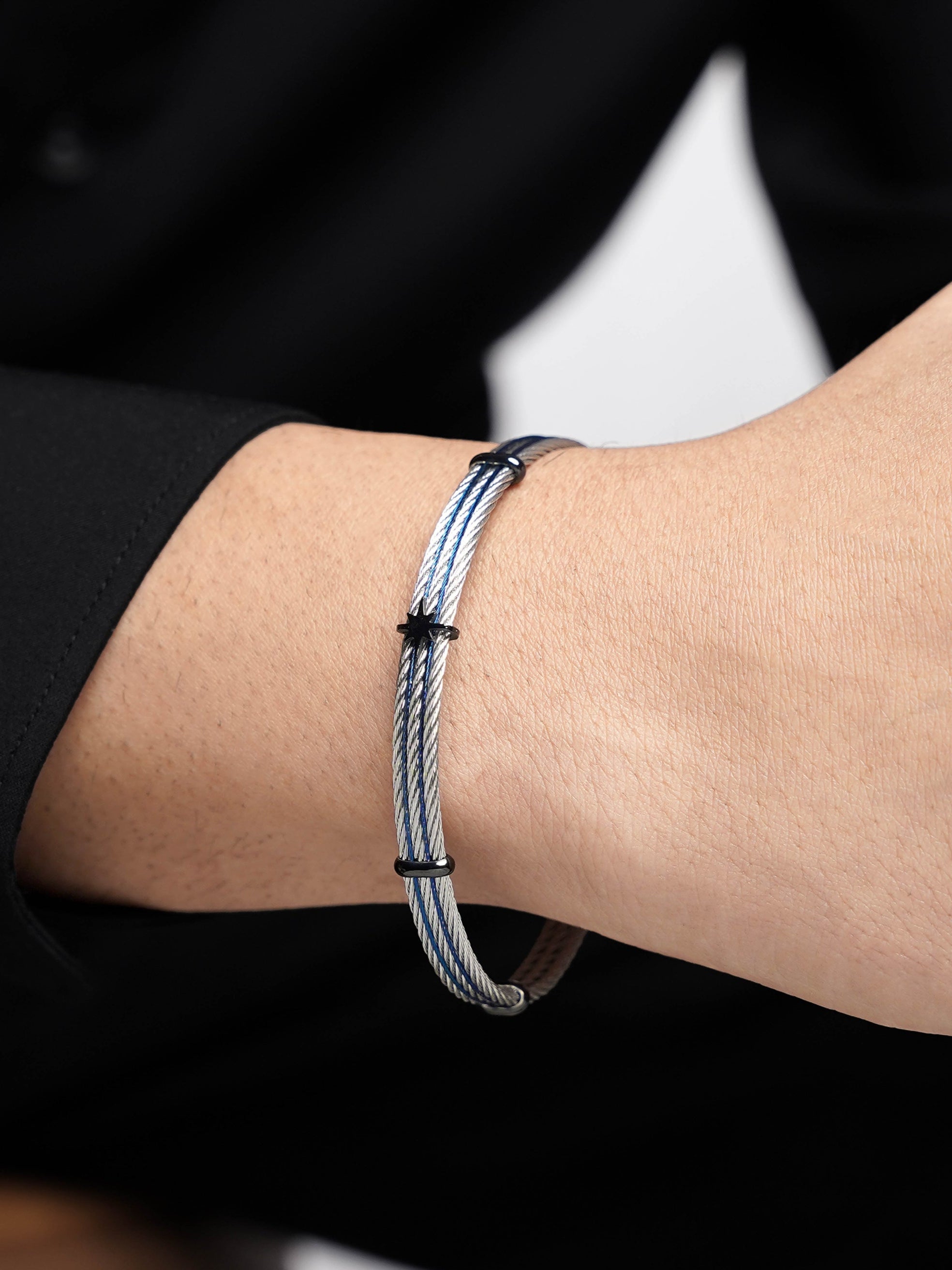 Pamek Wired Men's Bracelet